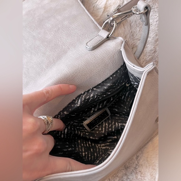 Hand painted Cherry Urban Expressions Grey Satchel Purse - Picture 4 of 5